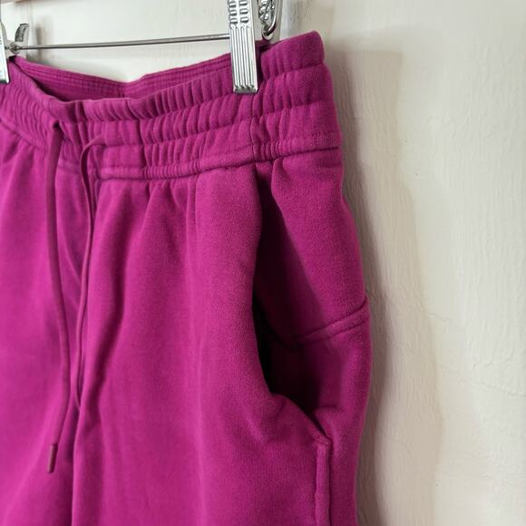 Lululemon Loungeful High-Rise Short 7" - Magenta Purple - Women's 8 - Picture 4 of 10